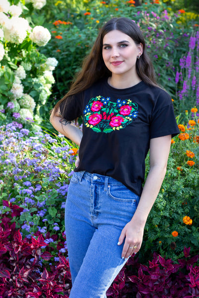 Maria Black Rose Folk T-shirt