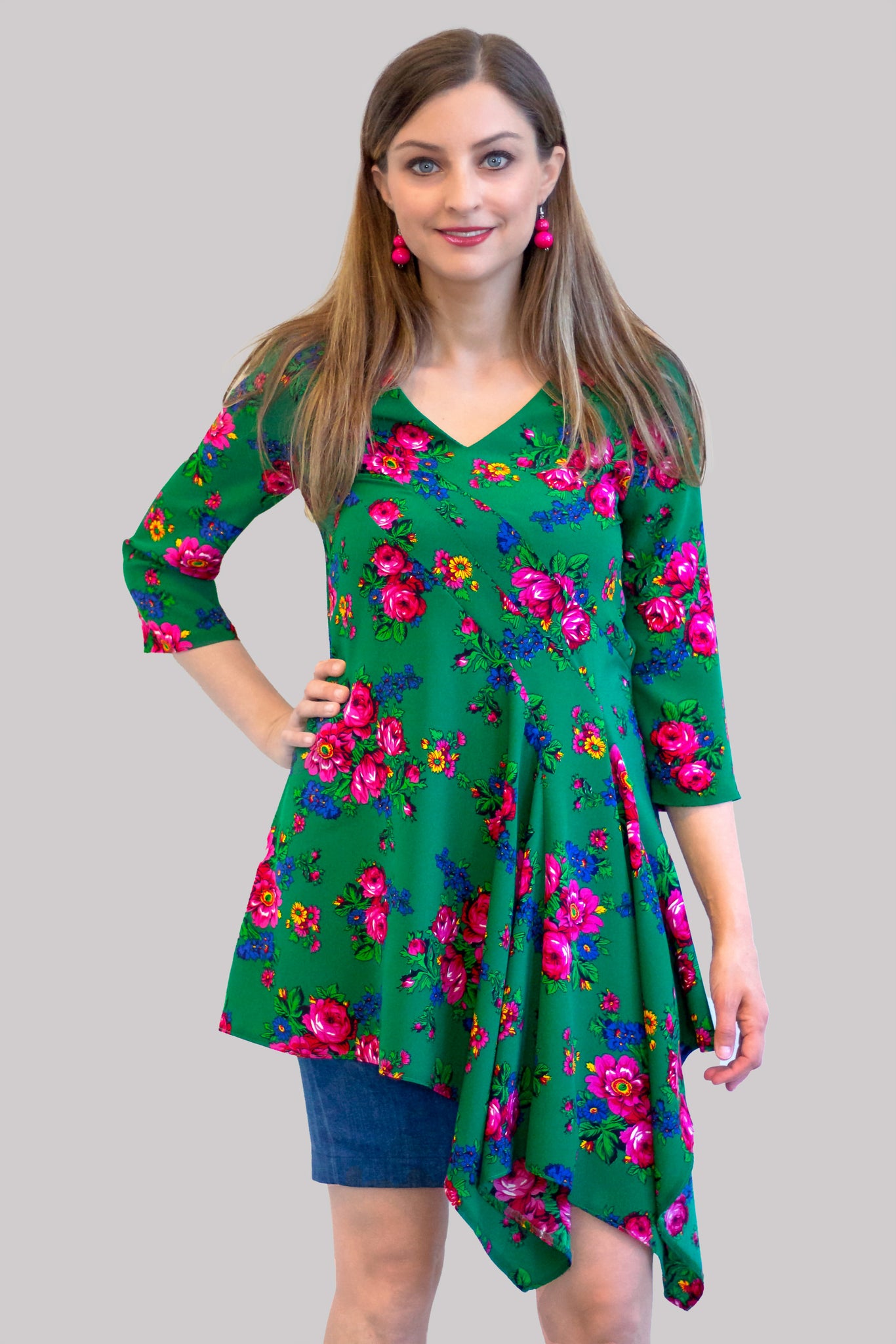Zofia Green Top with Sleeves