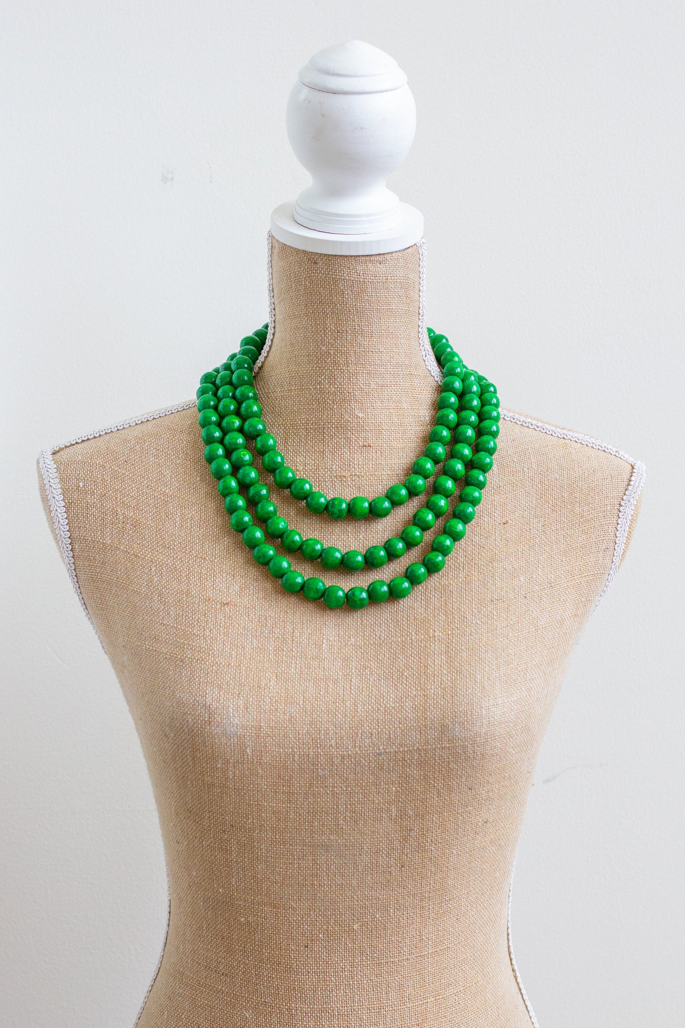 Green 3 tiered wooden folk necklace